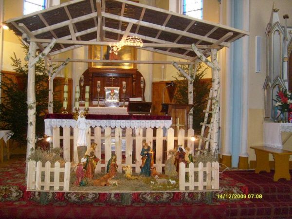 Szopka Bożonarodzeniowa w naszym kościele.zaprojektował
 Edek K.