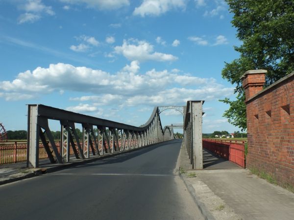 Most drogowy przez Odrę /zbudowany w latach 1900-1903/