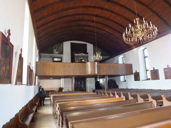 Wnętrze kościoła -  chór