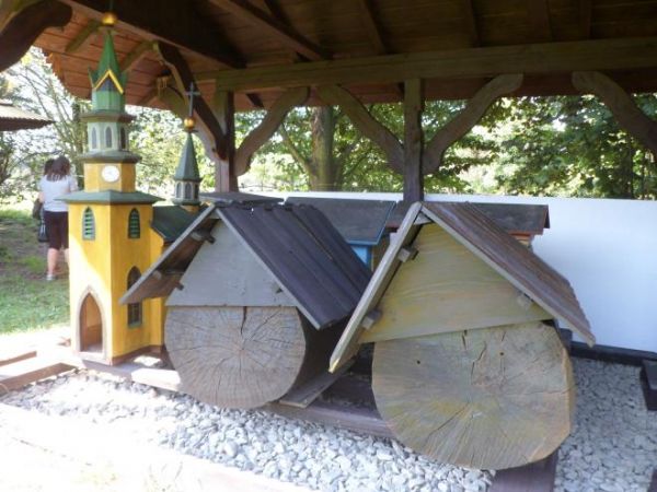 zaiste - to ule, tak nam powiedziano a pomysłowość ludzka granic nie zna...