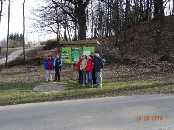 przy Ośrodku Rekolekcyjnym "Caritas" : 24 września 2010r. w ramach projektu "Szlakiem dawnych osad" została otwarta ścieżka dydaktyczna, wiodąca przez Zboiska -