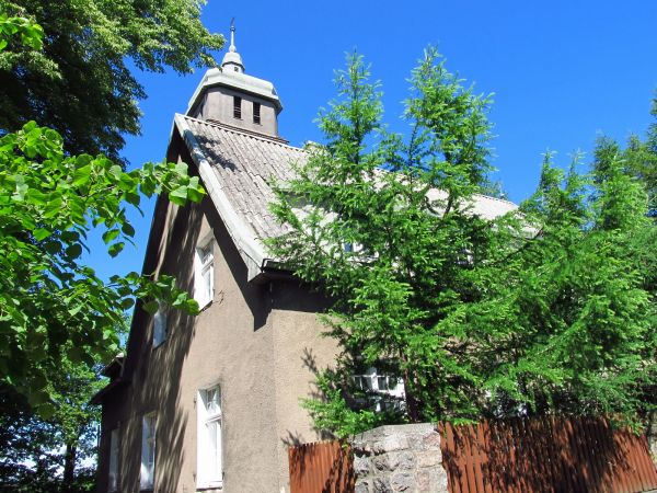 Kościół w Piecach na Pomorzu