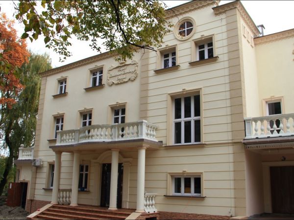 Zespół pałacowo - parkowy w Ożańsku.