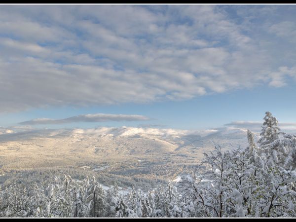 Widok z Zakrętu Śmierci. 3 maj 2011