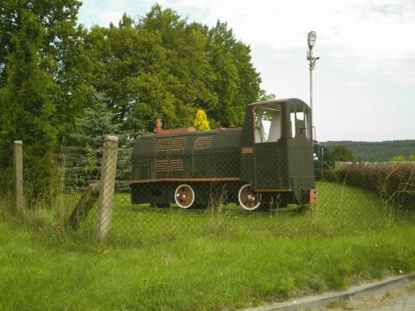 Wg planu miasta ul. Władysława Syrokomli / właś.Ludwik Władysław Franciszek Kondratowicz herbu Syrokomla/
Lokomotywa WIs-50 produkowana w latach 1952-1960.