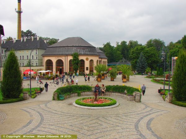 PIJALNIA WÓD MINERALNYCH