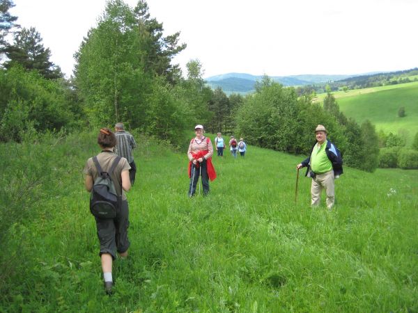 wiosna - w pełnym wachlarzu i można przekaz jej ogarniać, dotknąć a przy takiej "bombonierce" to uciecha wielka ! obok książek, map, przewodników - można siedzi