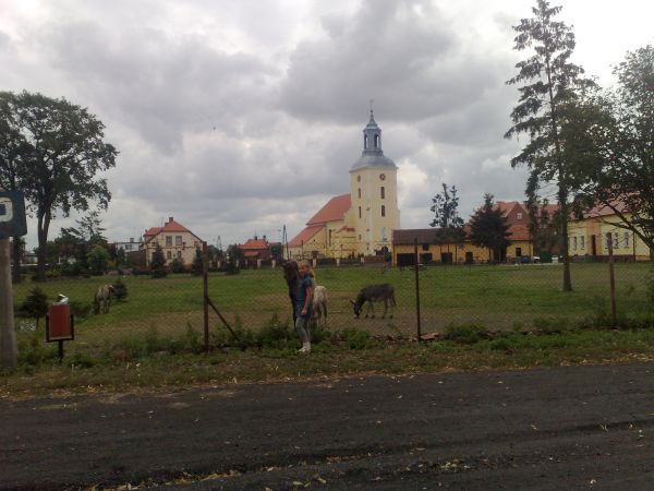 KOŚCIÓŁ PARAFIALNY p.w. Św. MIKOŁAJA