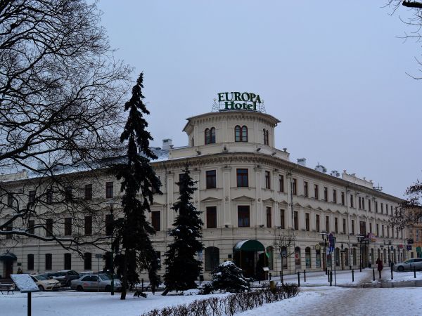 Hotel Europa.
