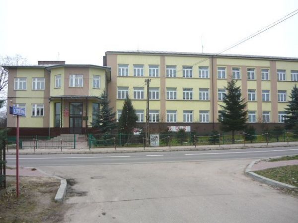 Szkoła H.Sienkiewicza (A.Krzywoń)