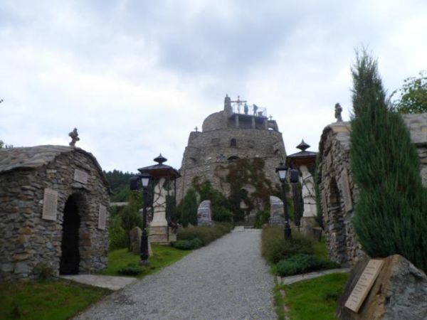 Golgota - od strony Dróżek Maryjnych.