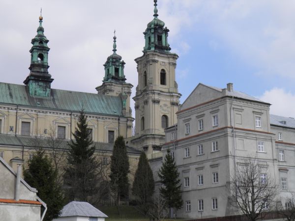 Bazylika NMP i klasztor OO. Dominikanów.