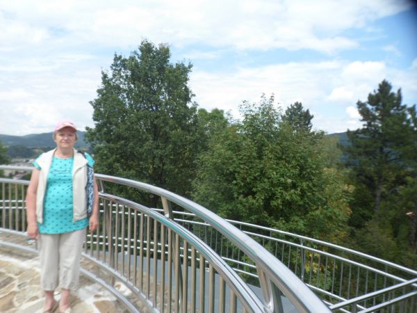 na platformie widokowej sanockiego parku miejskiego typu górskiego - jednego z najładniej urządzonych w kraju /o widokach nie będę wspominał, bo "słownik zbyt u