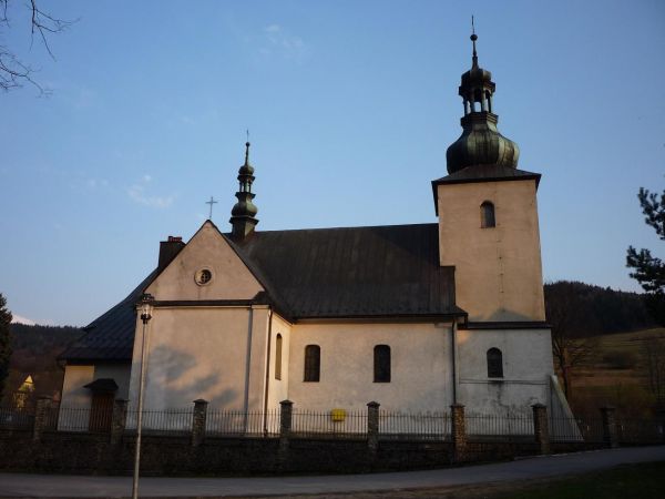 Trzebunia. Kościół.