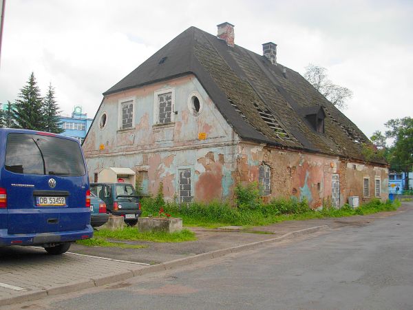 Lubawka. Włodarze miasteczka posnęli wraz z konserwatorem zabytków.2009 r.