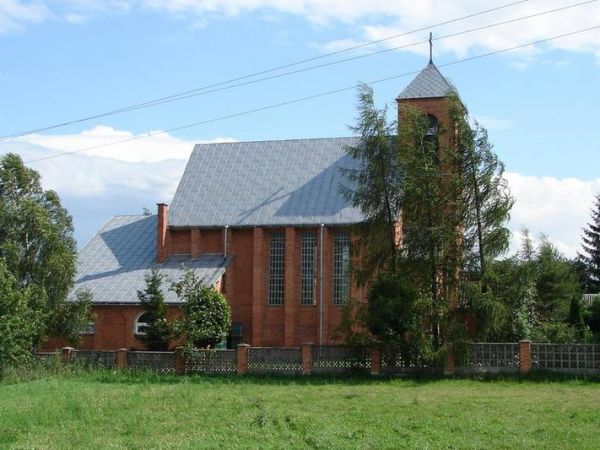 Kościół w miejscowości Staw.
