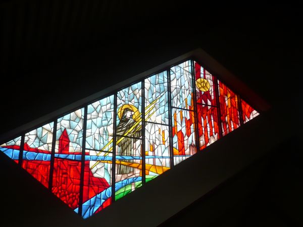 Nowy witraż w kościele p.w Miłosierdzia Bożego.