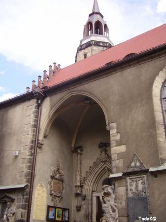 Od ul. Kościelnej