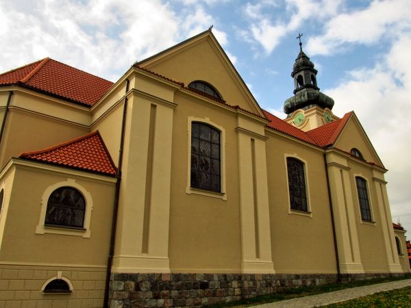 Kościół p.w.  św. Elżbiety w Pinczynie