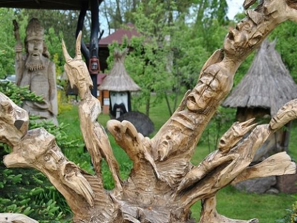 MEMENTO MORI'' dosc znzne twarze w