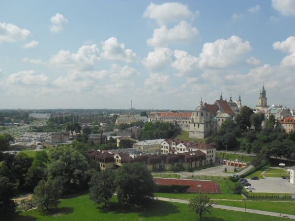 Widok na Starówkę Lublina z baszty Zamkowej.