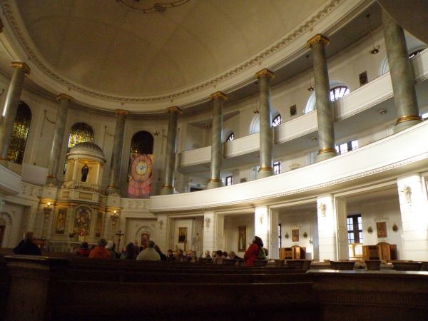 Wnętrze kościoła