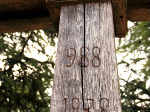 Cerkiew greckokatolicka p.w. Michała Archanioła - wzniesiona w 1843 r. w Brzeżawie .  Obecnie kościół rzymskokatolicki pw. Św. Michała Archanioła.