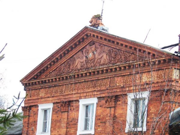 Portal stajni pałacowej /pałacu już nie ma/