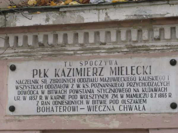 Tablica widniejąca na grobowcu Ś.P. Płk. Kazimierza Mielęckiego - cmentarz w Łabiszynie.