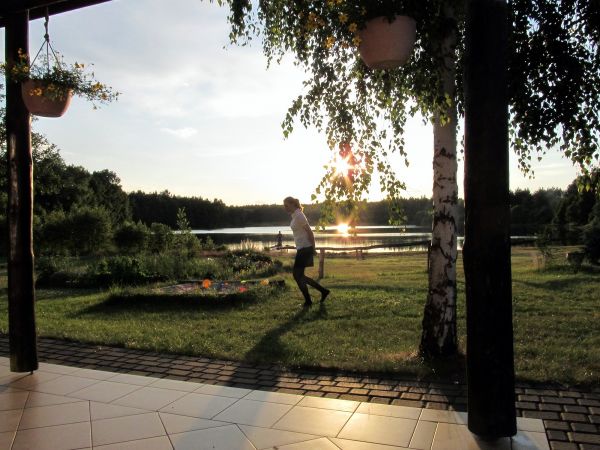 Nad jeziorem Gogolinek w Czarnym - ośrodek wczasowy