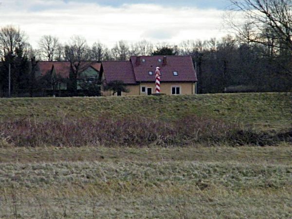 Lasowa fragment mały widziany za Nysą Łużycką