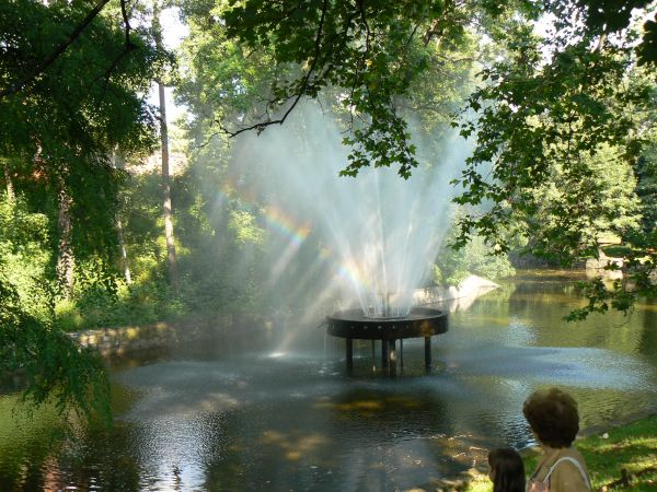 PARK MIEJSKI-FONTANNA