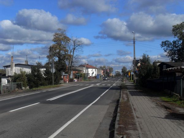 Kierunek Czarna Woda krajówką 22, ale uwaga na radary ten co widać i te "lodówki" ruchome