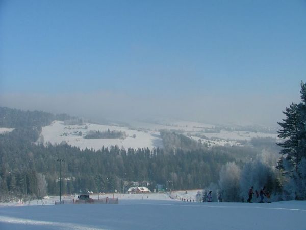 Tylicz - jeden z wyciągów narciarskich TOP- SKI