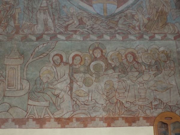 Na ścianach kościoła średniowieczna polichromia