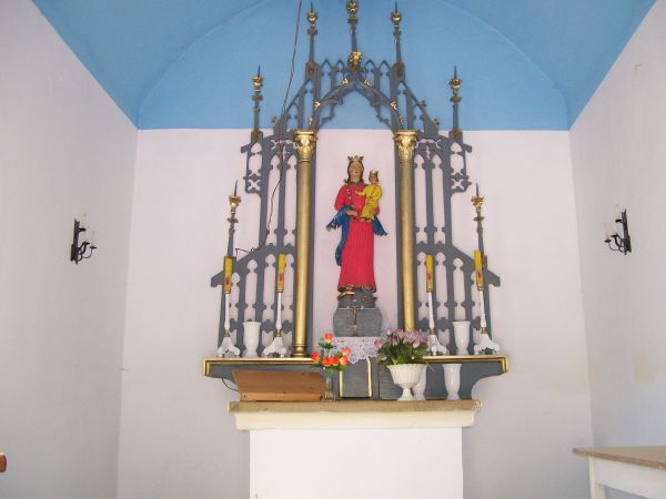 Wnętrze Kapliczki w Kozłówkach