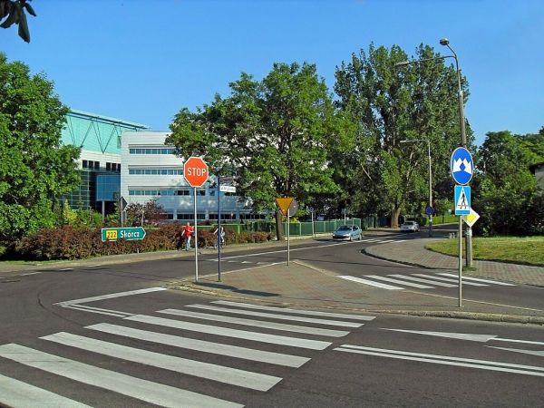 Skrzyżowanie Pomorskiej z Pelplińską - drogą do Skórcza i Pelplina