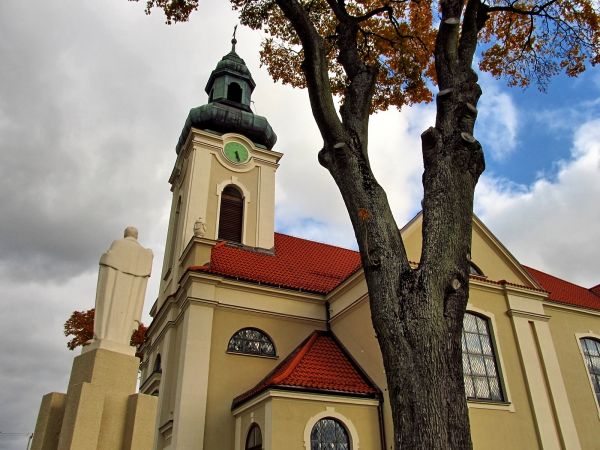 Kościół p.w.  św. Elżbiety w Pinczynie