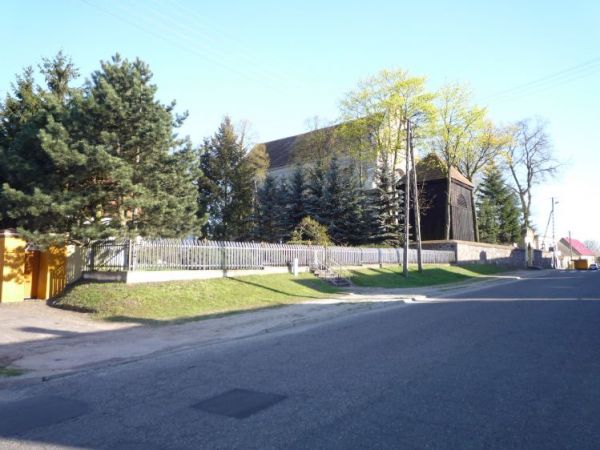 Dzwonnica drewniana z 1832r.