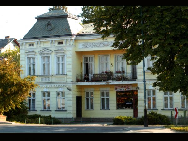 Kamienica w Brzozowie.