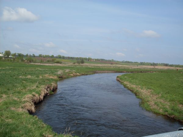 Rzeka Pasłęka - granica Warmii i Mazur Zachodnich.
Widok na Mostkowo.