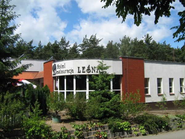 Wolsztyn, Karpicko-Hotel i Restauracja "LEŚNA"