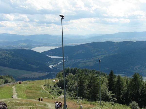 Góra Żar, widok na jeziora