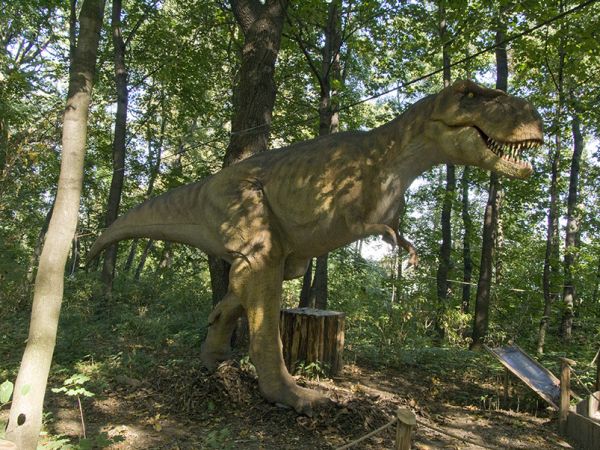 Zator-Park Ruchomych Dinozaurów "DinozatorLand"
