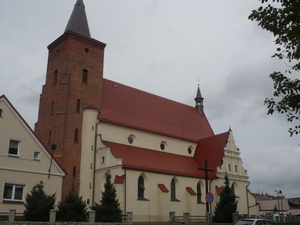Krotoszyn urocze miasto i ciekawe zabytki,także kościoły na zdjęciu kościół Farny.