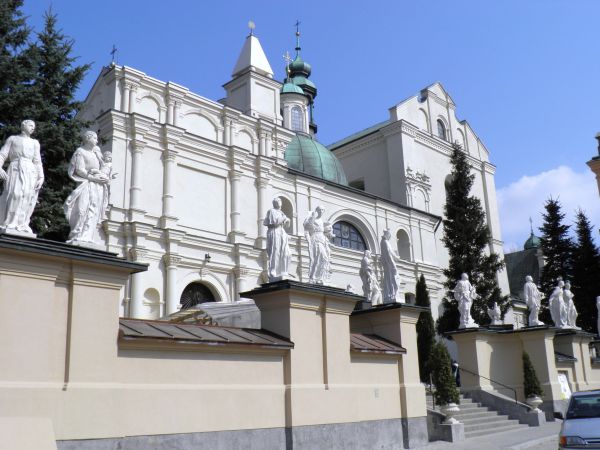 Kolegiata - fragment