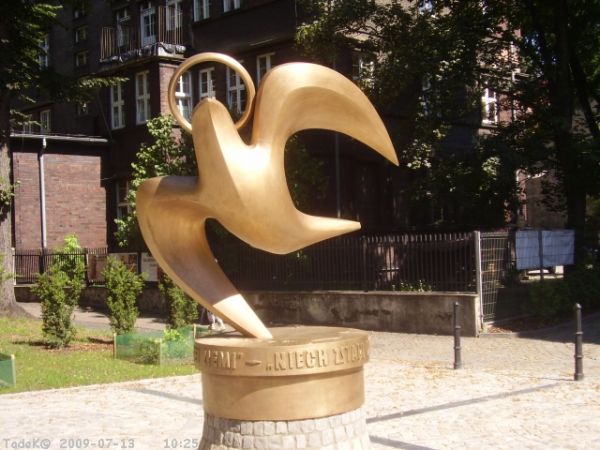 Mój jednodniowy wyjazd do miasta mych wspomnień zaowocował kilkoma ujęciami tego CO NOWE i tego co ODNAWIAM w pamięci!