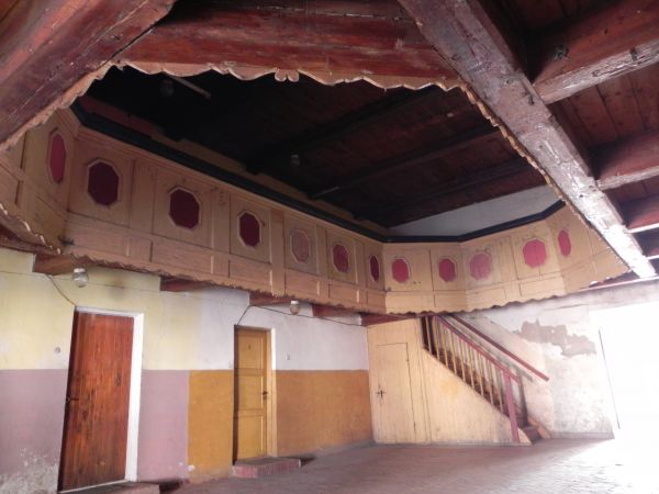 Klatka schodowa domu podcieniowego z 1730 r