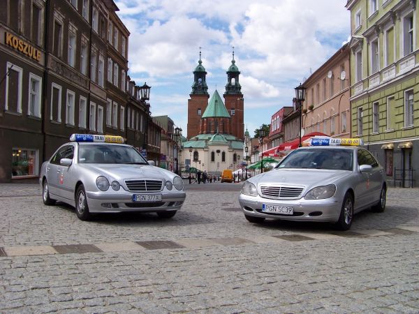 Zapraszamy do naszego kochanego miasta - tutaj spędzicie niezapomniane chwile .
