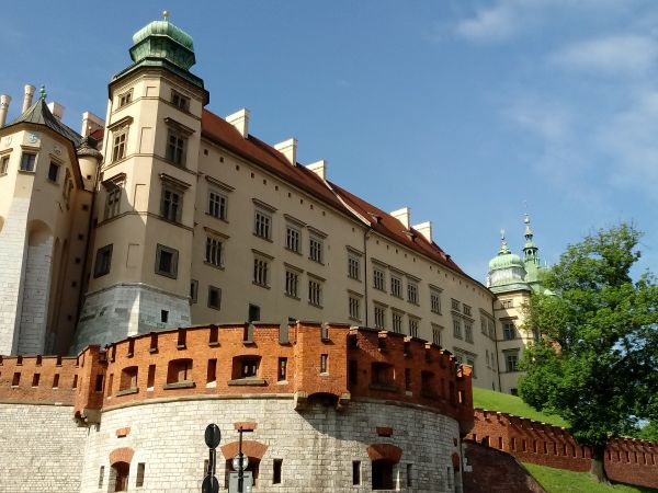 Wawel majowym porankiem.